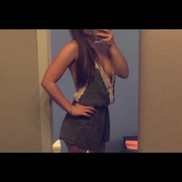 Lulu’s Catching Wind Olive Green Lace Romper - Picture 6 of 6